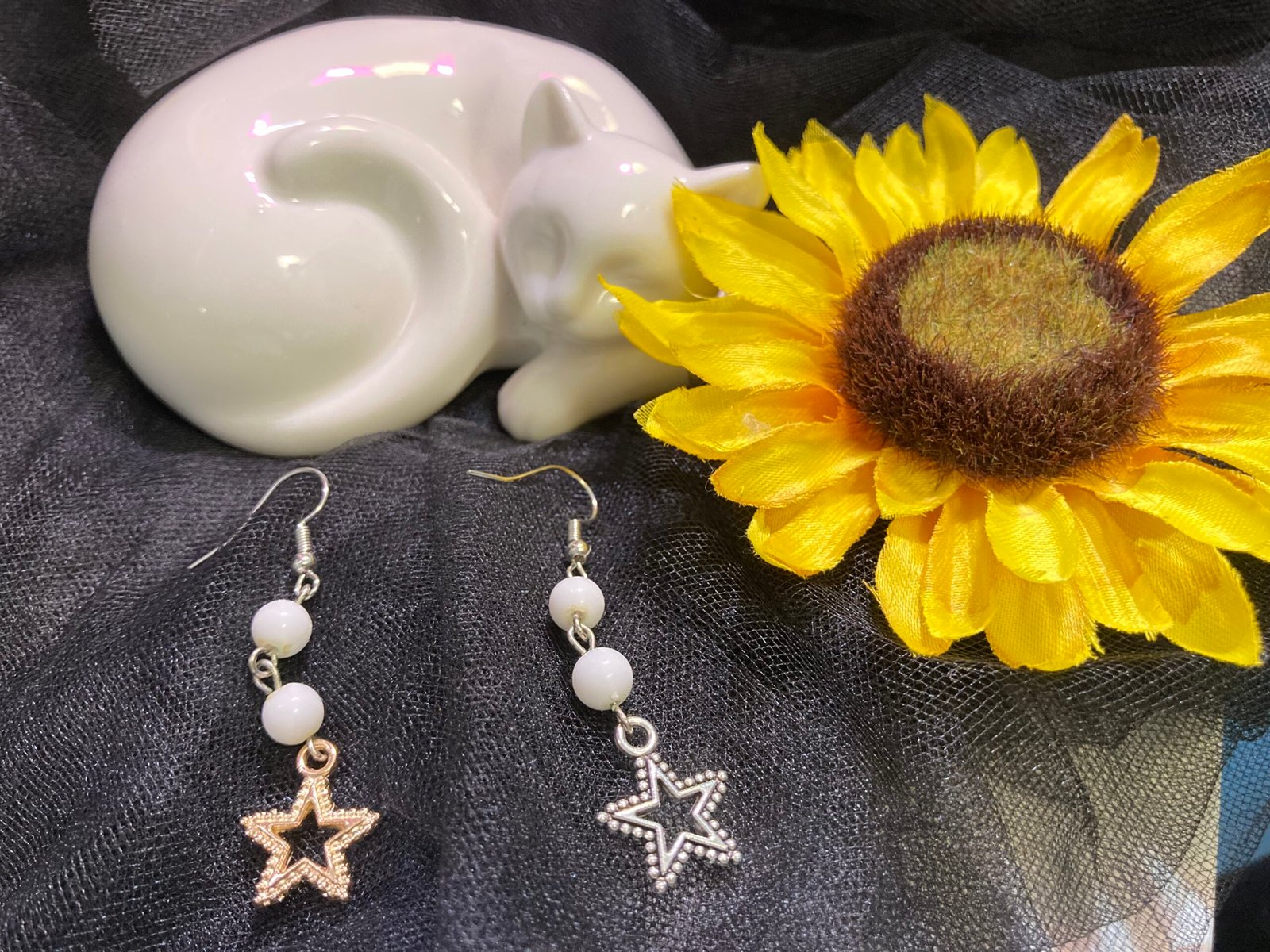 Mismatch Silver and Gold Star Earrings