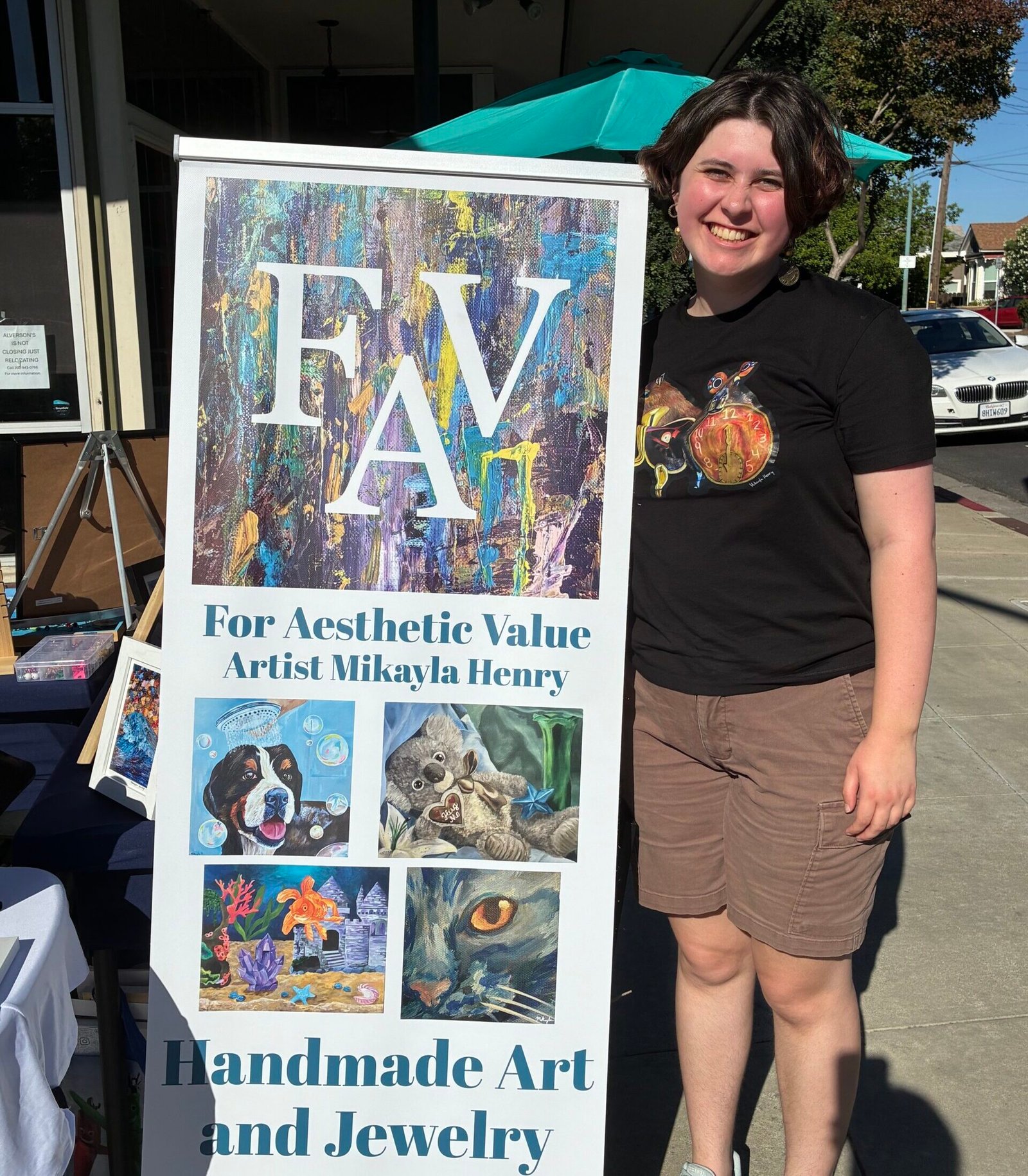 Me posing with vendor sign
